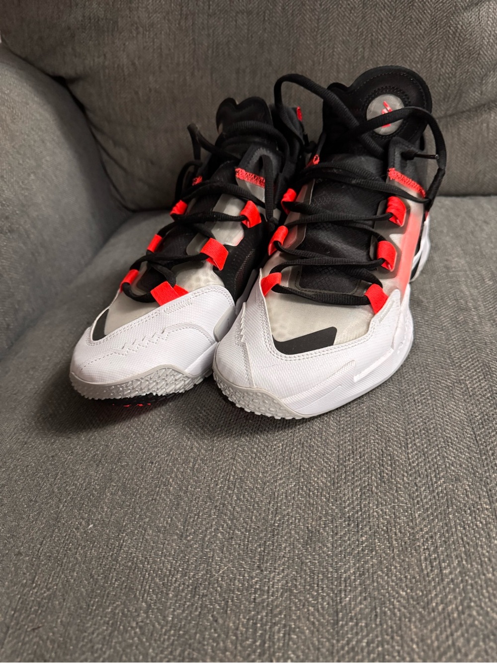 Jordan Why not 5 Men’s Black, White & Red Athletic Shoes - Picture 2 of 9